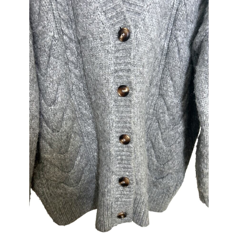Helsa, Women's 'Serena' Cable Knit Cardigan, Oversized, Heather Gray, Medium - Picture 9 of 12